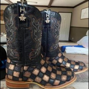 Women’s size 7.5 Tin Haul western boots